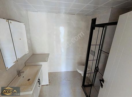 Atatürk Mah.havuzlu Ve Kapalı Otoparklı Geniş Satılık 3+1 Daire