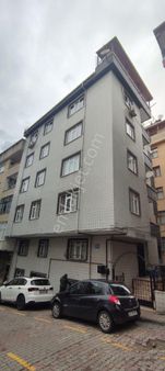 1+1 Giriş Katı 21 Yaşında