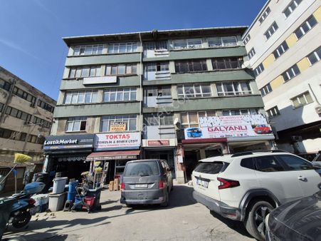 Molla Team'den Gümüş Han'da 80 M2 Satılık Atölye