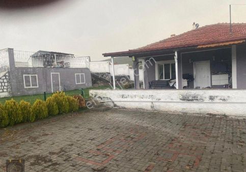 Kayseri İncesu Hamurcu Mahallesi Satılık Villa.