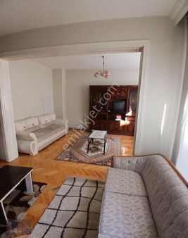 Çarşı Merkezde Eşyalı Kiralık Daire