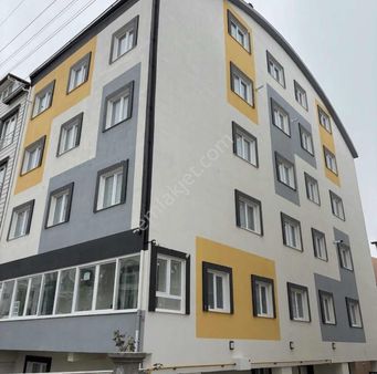 İnal Emlak'tan Emek Mah.de Kiralık 1+1 Eşyalı Daire