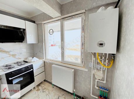 //aktürk Emlak\\kombi Petek Ankastre Takılı İskanlı Sıfır Daire*