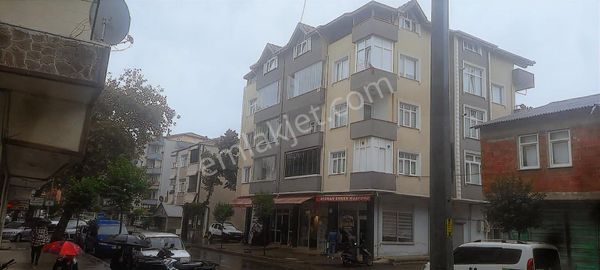 Çarşı Merkez'de 3+1