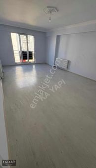 Ka-yapı'dan Cadde Üstü , 6 Yıllık, 130 M2 Arakat Daire