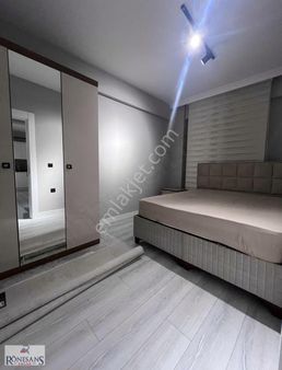 Rönesans Emlak' Tan Geniş Ve Kullanışlı 1+1 Daire