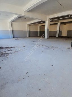 İkitelli Organize Sanayi Bölgesinde İpkas Sanayi Sitesinde 220m2