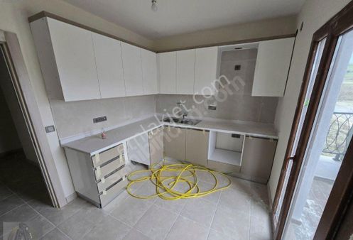 Beypazarı Tokide Bitmiş Arakat Önü Acık Ön Cephe Acilll