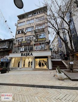 İzmit Merkez Fethiye Caddesinde Kiralık Ofis