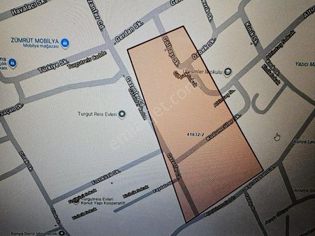 Meram Aymanasta Yatırımlık 8 Kata İmarlı Hazır Arsa Satılıktır