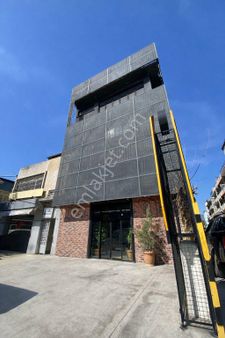 Birinci Sanayii Sitesinde Çift Cepheli Satılık Bina