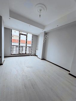 Selahaddin Eyyubi Mah Acil Satılık 2+1 Daire