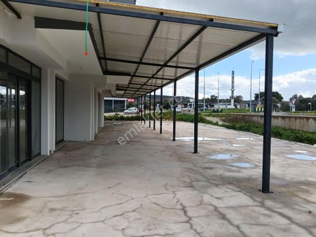 Rose Emlak'tan Kurumsala Zemin Kat Kiralık İşyeri