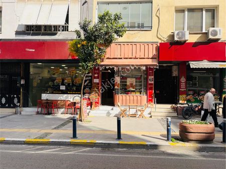 Balçova Ata Cd. Üzerinde Devren Kiralık Dükkan