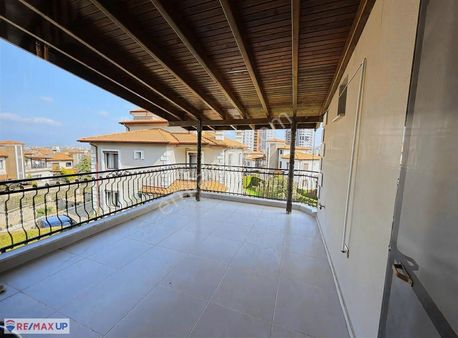 Salihli Cennet Villaları 2 De Müstakil 5+1 Satılık Lüks Villa