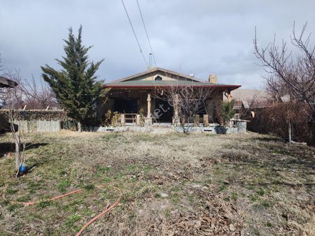 Satılık Mütakil Taş Ev Niğde Merkez Sazlıcada