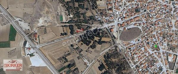 Kırker'den Anıtkaya'da Ana Yol Üzeri 628 M² Satılık Fırsat Tarla