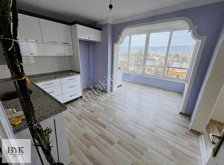 Atik Mahallesinde 3+1 Geniş Satılık Daire