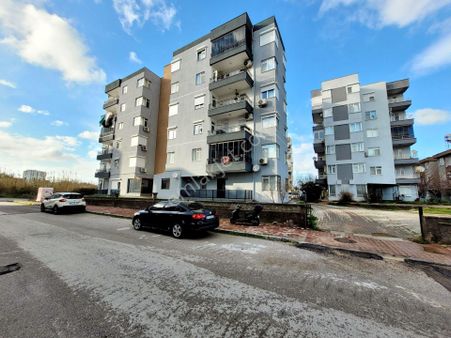 Güzeloba'da Rauf Denktaş Yakını 3+1 Doğalgazlı Lüx Daire