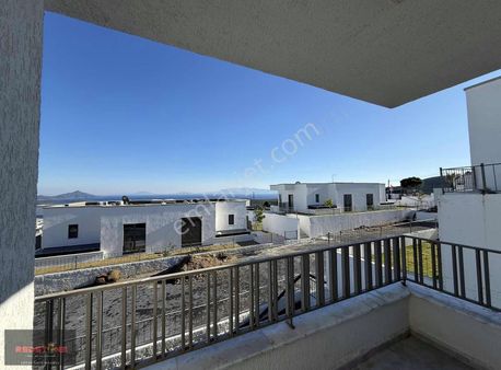 Bodrum Neva Ortakent Projesinde Kiralık 2+1 Üst Kat Daire