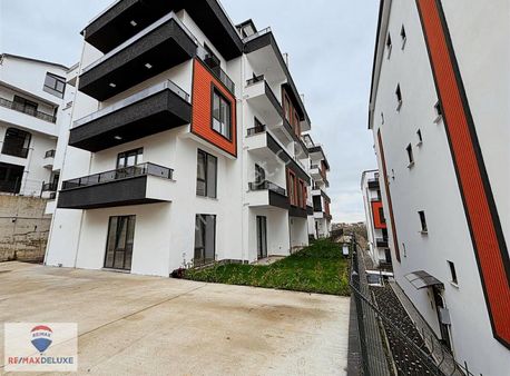 Başiskele Yuvacık Ritim Vadi Evleri 1+1 Kiralık Daire