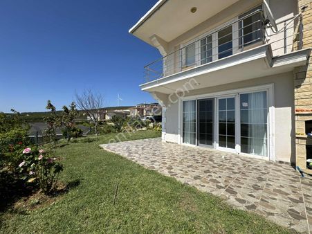 *yiğit Emlak Armutlu'dan*tavşantepe Mevkiinde*lüks Villa