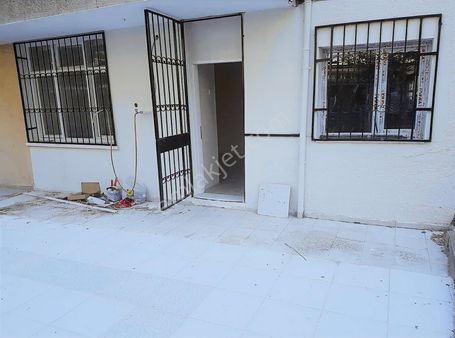 İnönü Caddesi Üzeri Bahçeli Satılık Daire