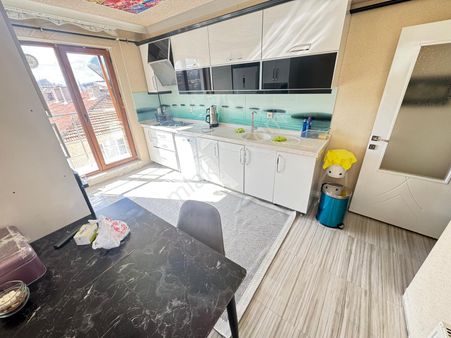 Lider Emlak'tan Aydınlıkevler'de *önü Açık* Satılık 4+1 Dubleks