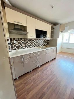 Sincan Lale Tren İstasyonuna Yürüme Mesafesinde 3+1 Full Yapılı Kiralık Daire