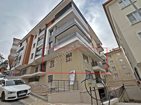 2+1 Kat Konumunda Yatırma Uygun Asansörlü Yüksek Kira Getirili