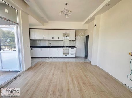 Sarılar Ana Cadde Üzerinde Asansörlü 2+1 Sıfır Arakat