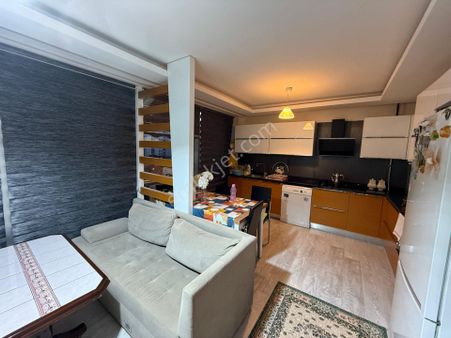 Gürselpaşa Civ. Tek Bloklu Hasarsız 3+1 Satılık Daire