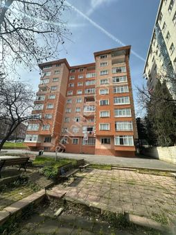 Bağcılar Kirazlı Nicekent Sitesi’nde Dönüşüm Projeli Satılık 2+1