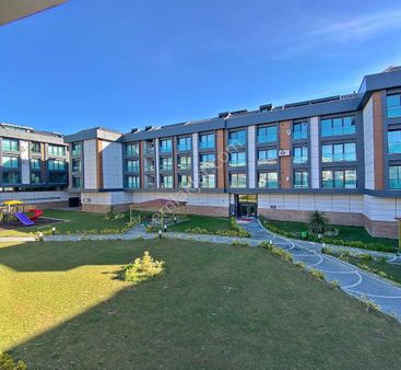 Beylikdüzü West Marina'ya Komşu Geniş M2 Arakat Lüks Sıfır 2+1 Daire !!!