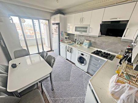 Gold Emlaktan Seval Caddesi Üzeri Teras Balkonlu Krediye Uygun 3+1 Satılık Daire