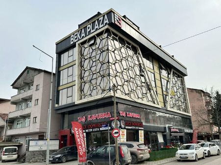 Palas'tan Kartepe İstasyon Mah. 1+1 Kiralık Büro&ofis