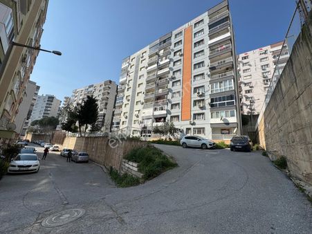 Gaziemir Evka-7 Geniş Eşyalı 2+1 Satılık Daire