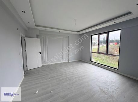 Yalova Merkez Ebeveyn Banyolu 2+1 Satılık Daire