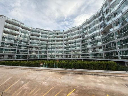 Menemen Gazi Mahallesinde Havuzlu 5+1 Satılık Dublex Daire