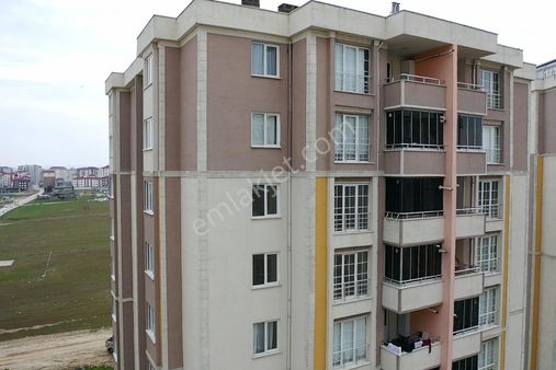 Re/max Land'den 3+1 Geniş Ebeveyn Banyolu Kiralık Daire