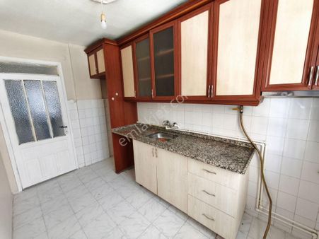 Özevim Emlaktan Irmak Mahallesi Kombili Kiralık 2+1 Daire