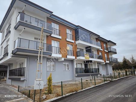 Esenboğa Mahallesinde Ana Cadde Üzeri Satılık Daire