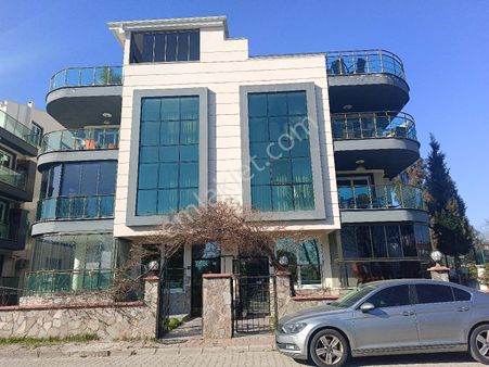 Acarlar Emlaktan Yıldıztepe Mahallesinde 3+1-130 M2 Doğalgazlı Satılık Daire