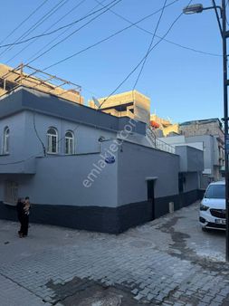 Ünaldıda Satılık 2.5katlı Müstakil Bina