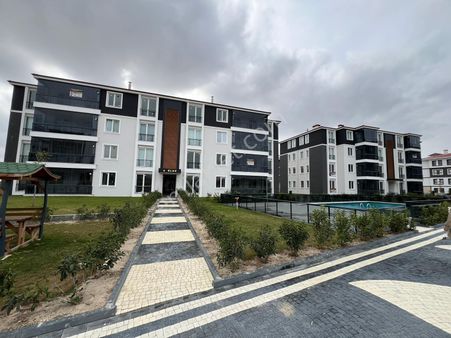 Molla Team'den Satılık Tam Kredili Havuzlu (3+1) Daireler