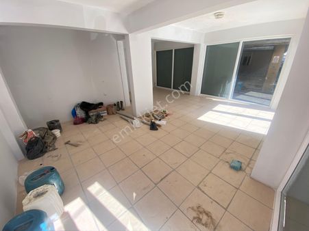 Furkan Emlaktan Hançerli Mah 75m2 Merkezi Konumda Kiralık Dükkan