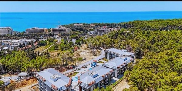 Avsallarda Denize Yürüme Mesafesinde 1+1 Lüks Daire Satılık