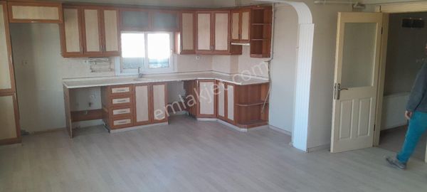 Torbalı Muratbeyde 130 M² 3+1 Kiralık