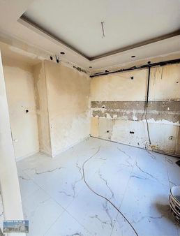 Bahçeşehir Esenkent'te Sıfır Tadilatlı, Krediye Uygun 2+1 Daire