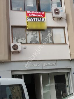 İzmir Çankaya Yemişci İş Merkezinde 80 M2 Fuar Manzaralı Büro-ofis Olarak Satılıktır.